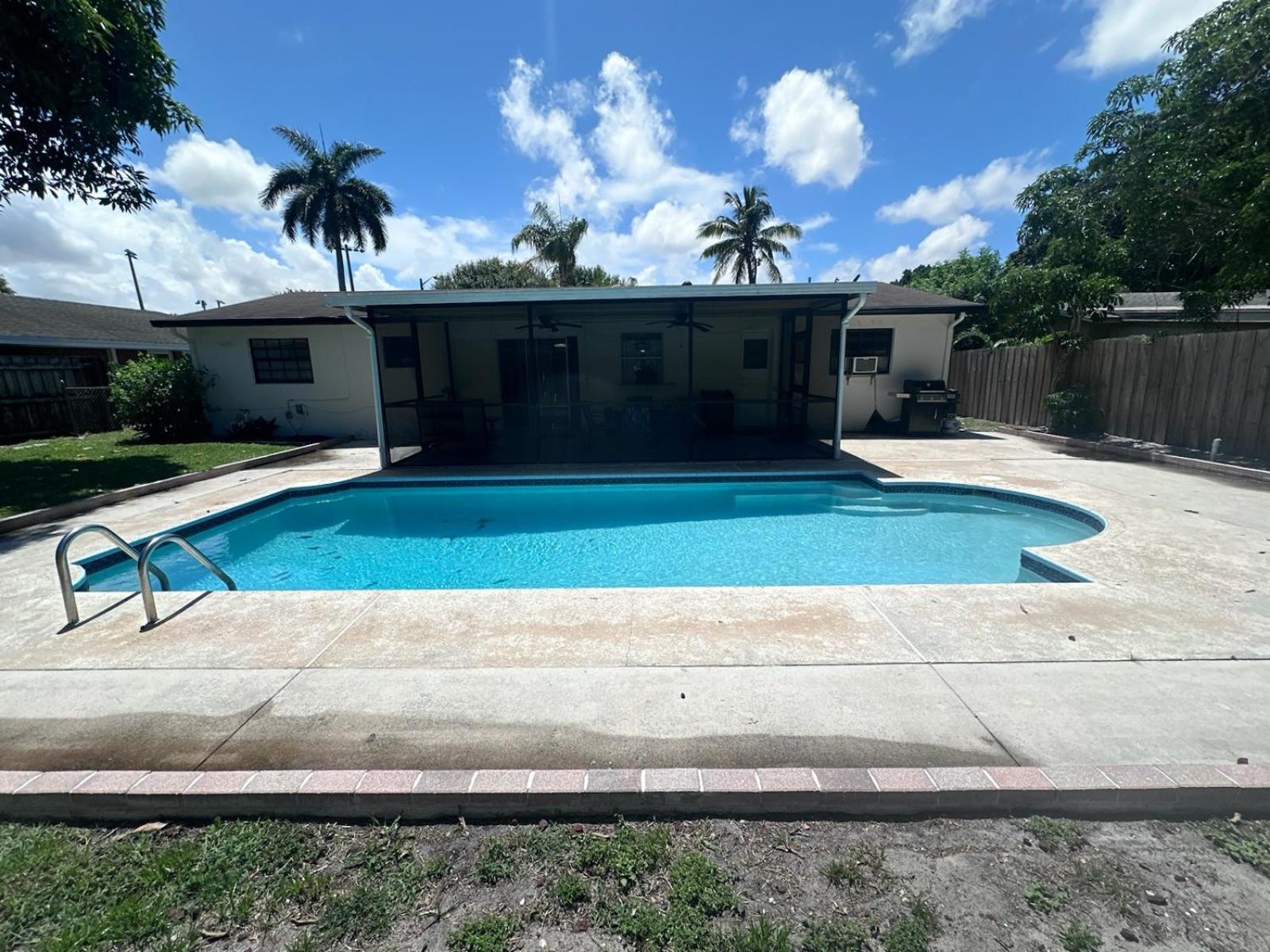 Whole House+Renovated+Pool+Lanai+Bbq+Close To All West Palm Beach Exterior photo